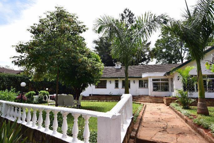 Palm Valley Nairobi Exteriör bild
